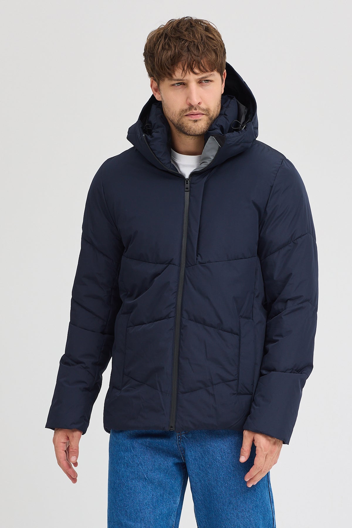 Erkek Kapuşonlu Mont 950