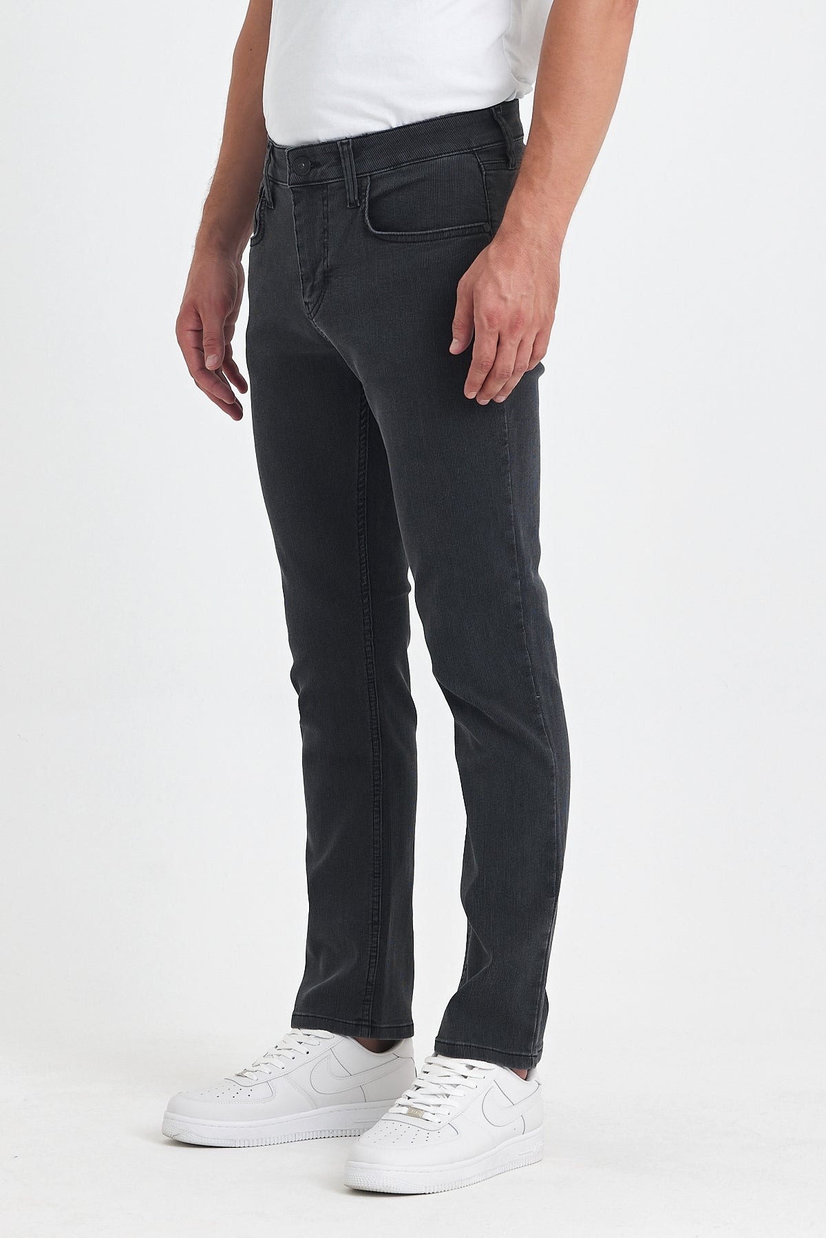 Arjen 652 Slim Fit Denim Pants 1540