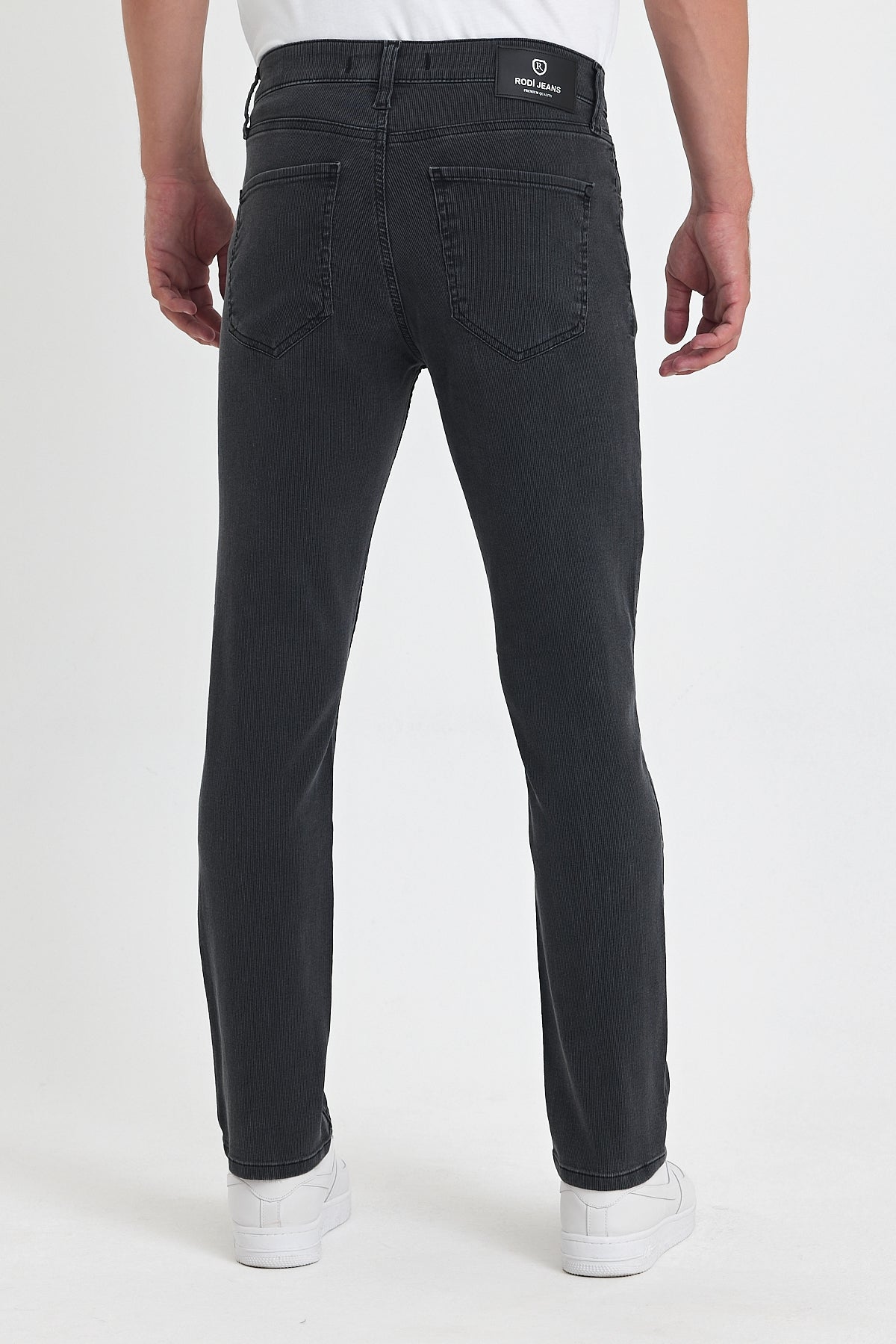 Arjen 652 Slim Fit Denim Pants 1540