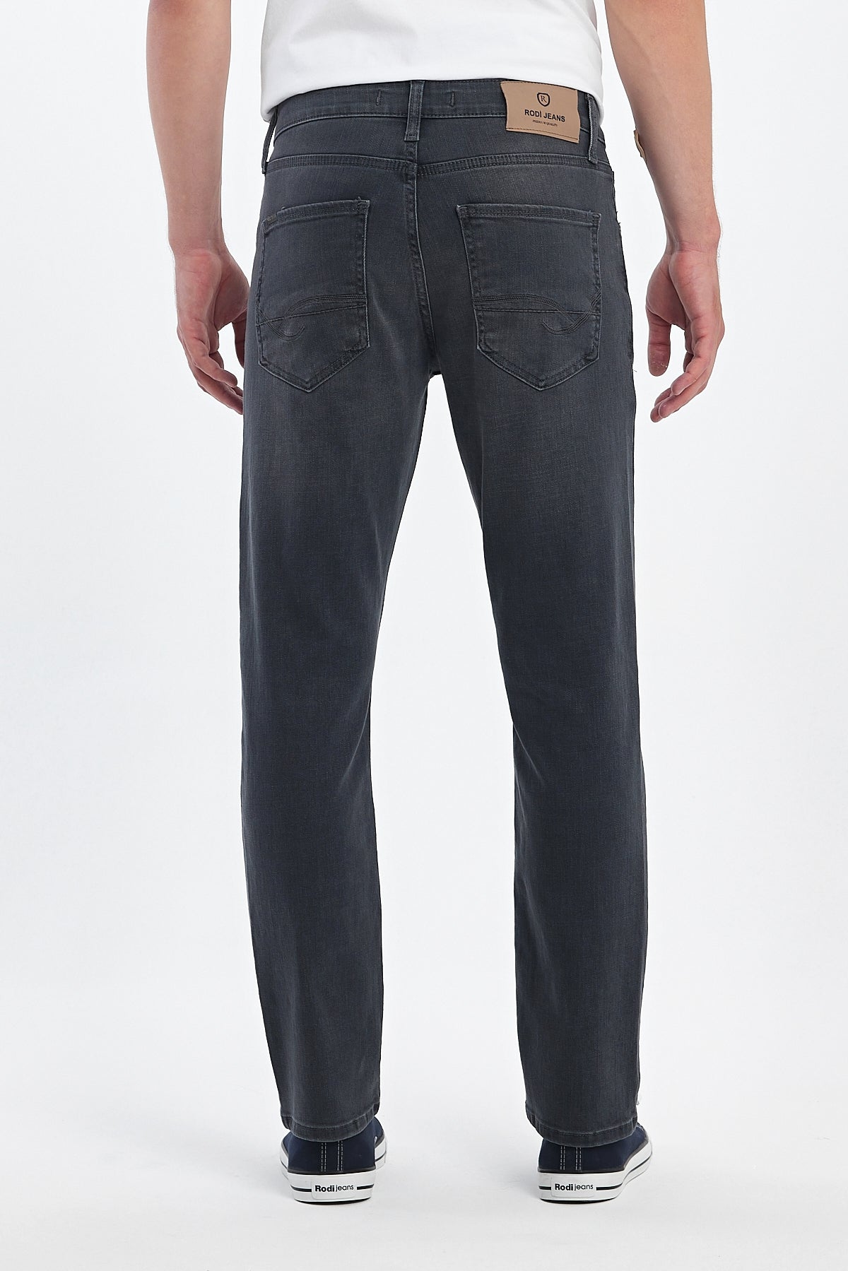 Arjen 656 Slim Fit Denim Pants 1551