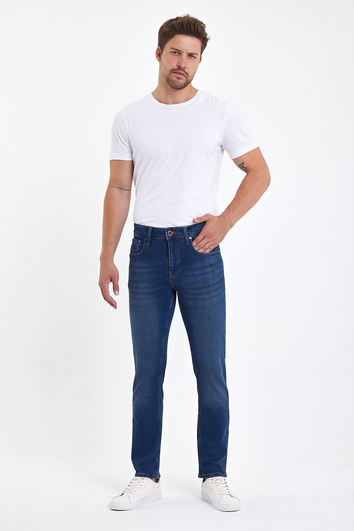 Arjen 657 Slim Fit Denim Pants 1552