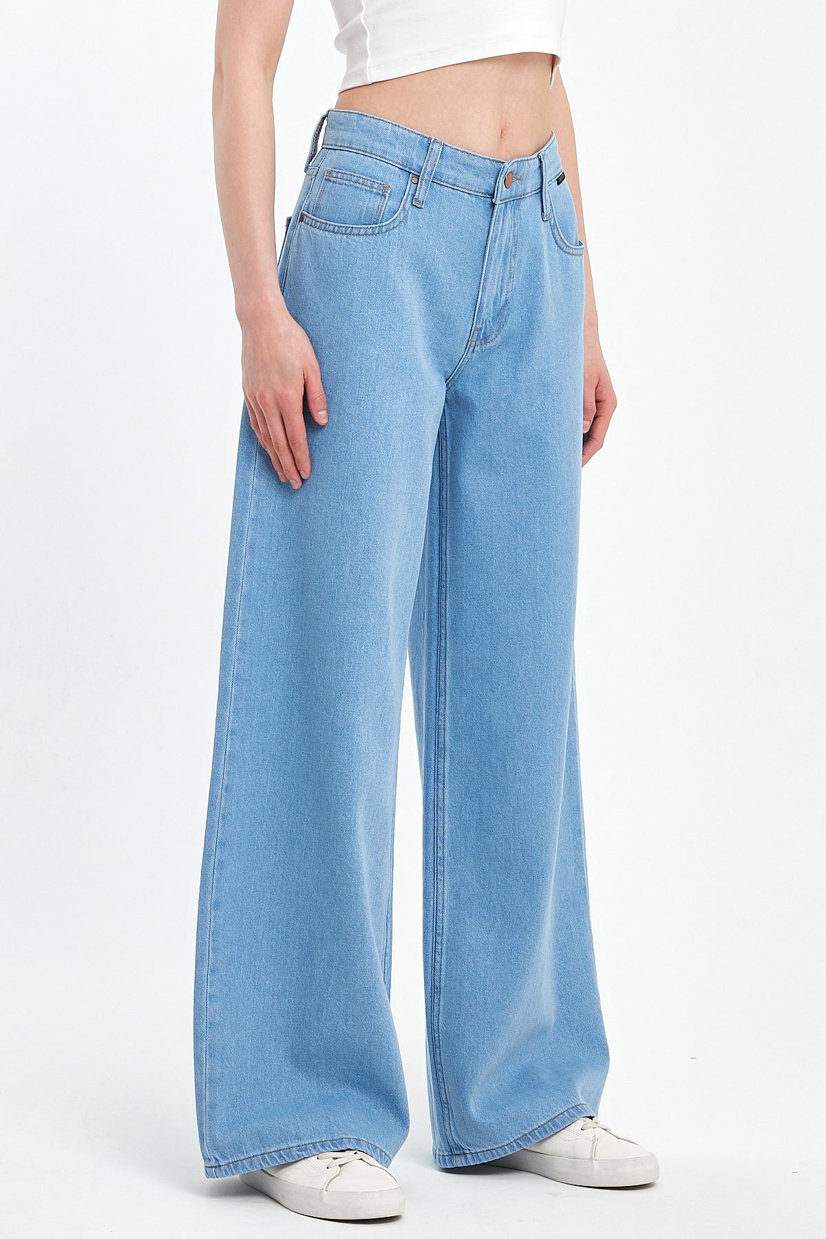 Carmen 010 Baggy Fit Denim Trousers 0914