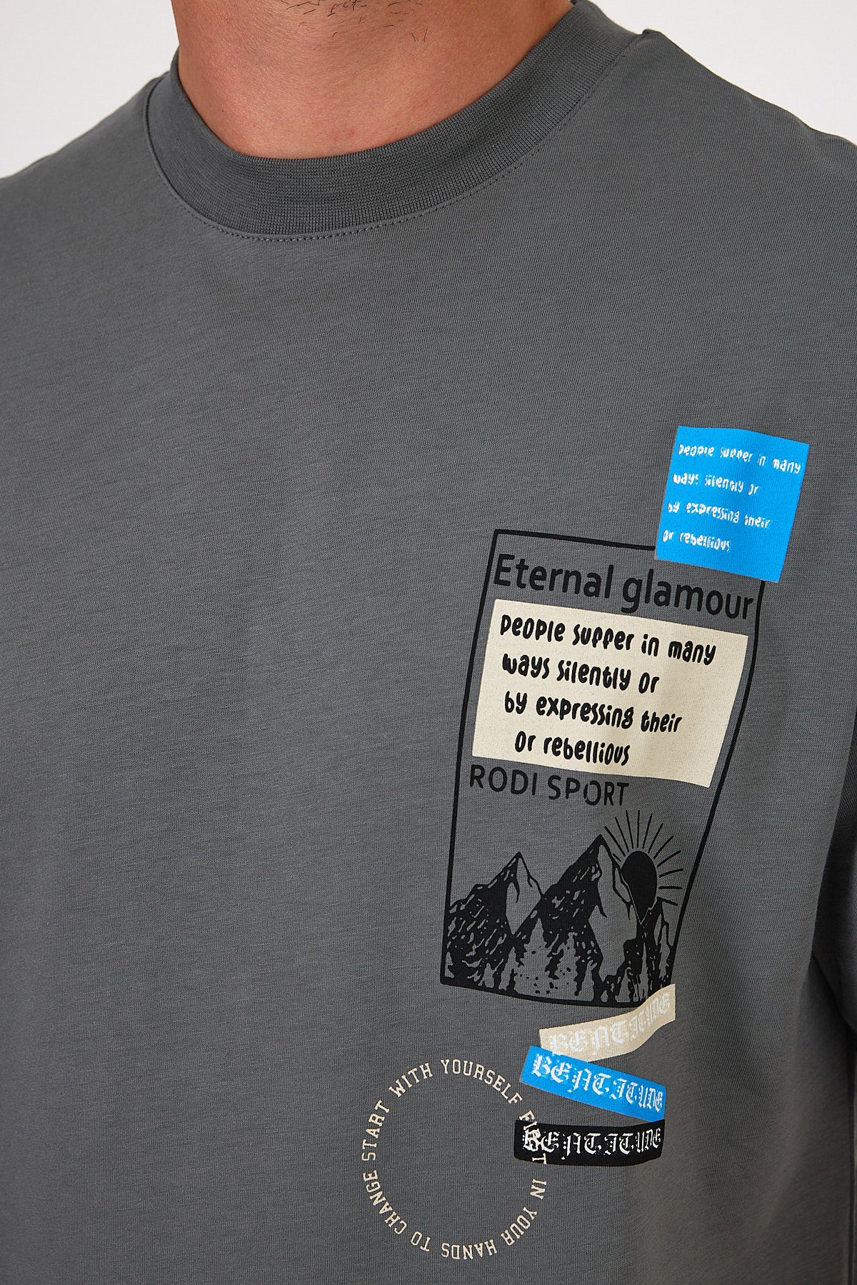 Erkek Bisiklet Yaka Baskılı T-shirt 7023