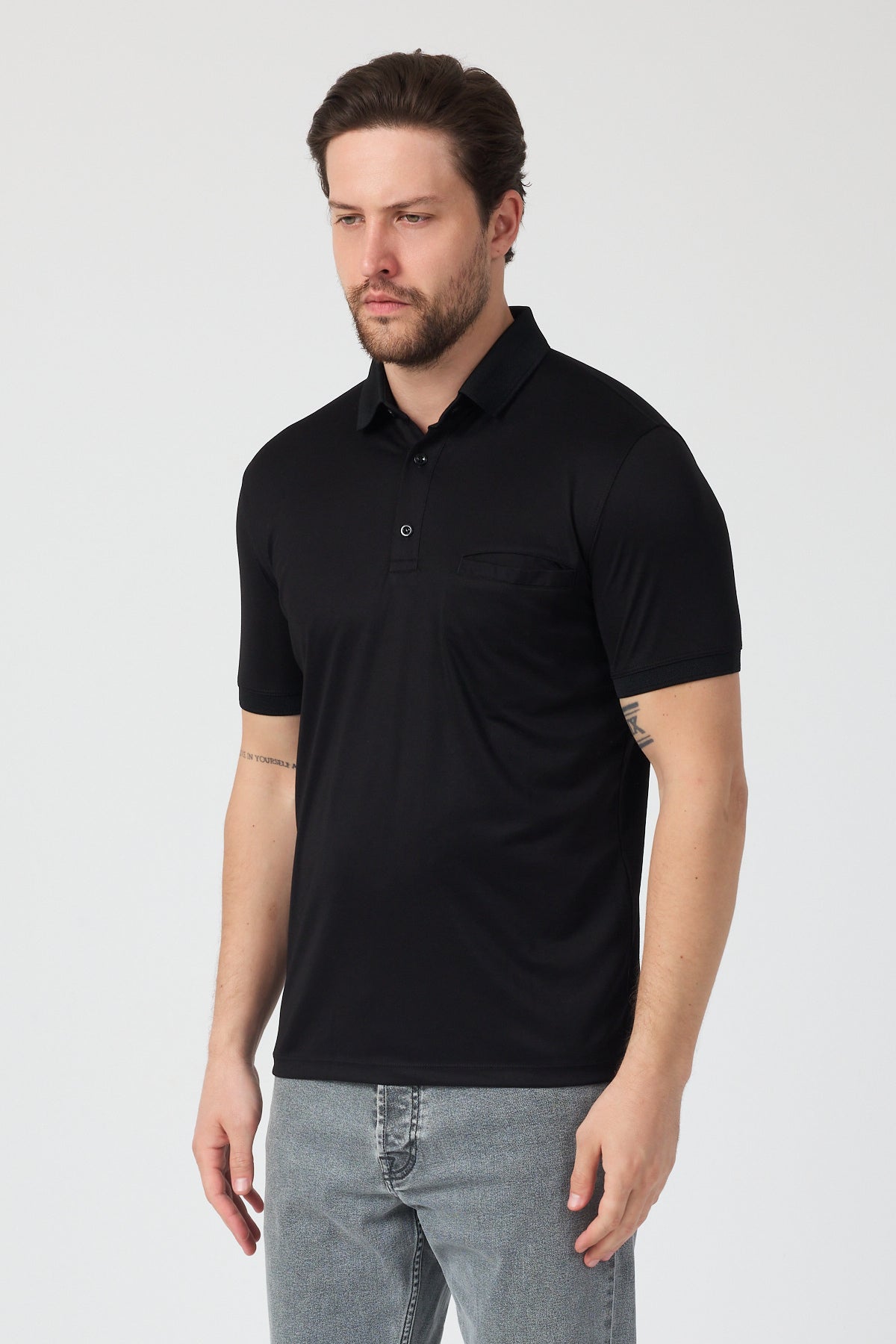 Erkek Önü Cepli Polo Yaka T-shirt-01