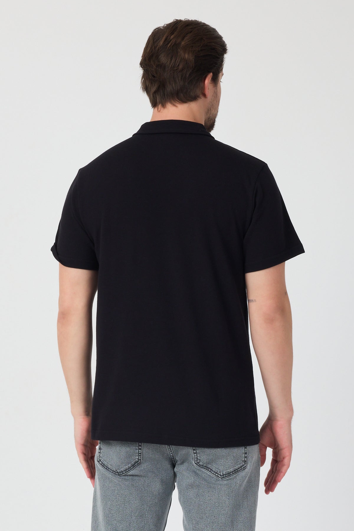 Erkek Önü Fermuarlı Polo Yaka Tshirt 1981