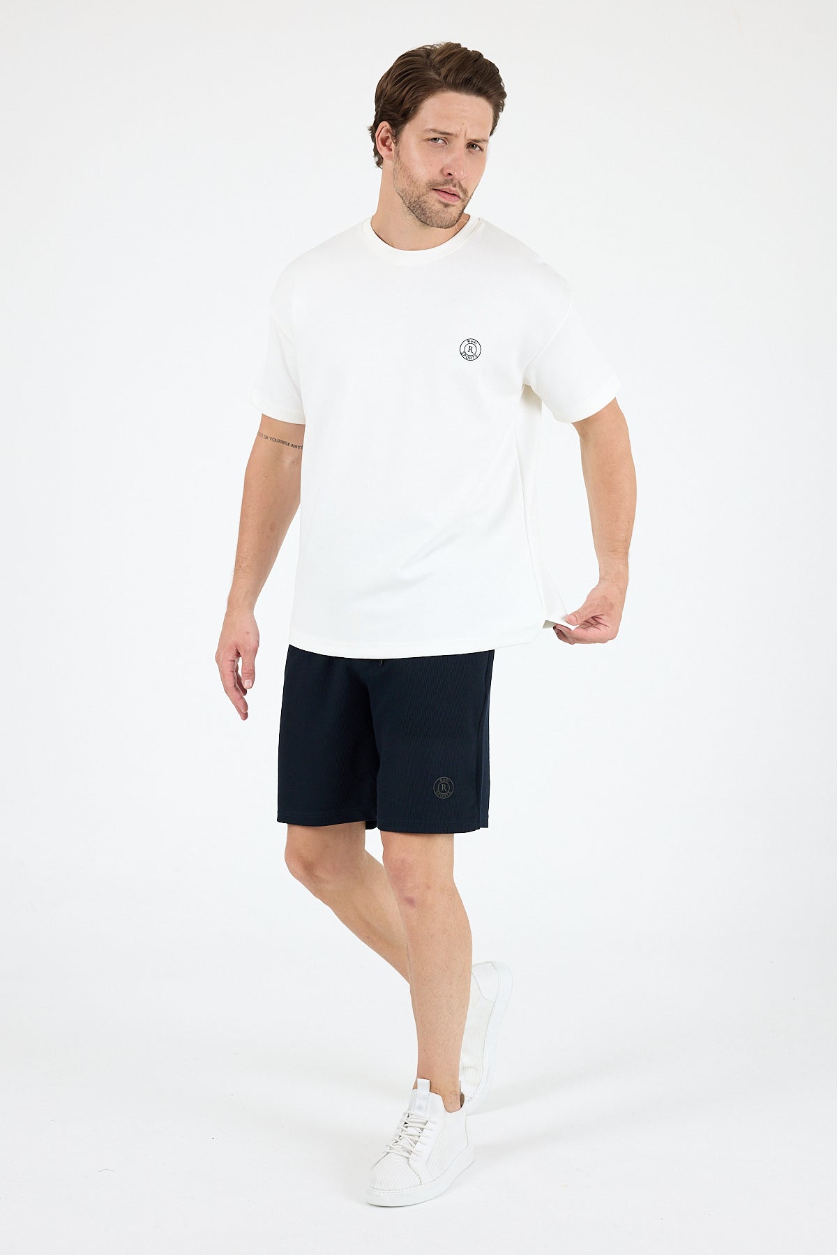 Oversize Bisiklet Yaka Kısa Kollu Erkek T-Shirt Salaş Rahat Kalıp, Yazlık Erkek Basic Tişört 7840
