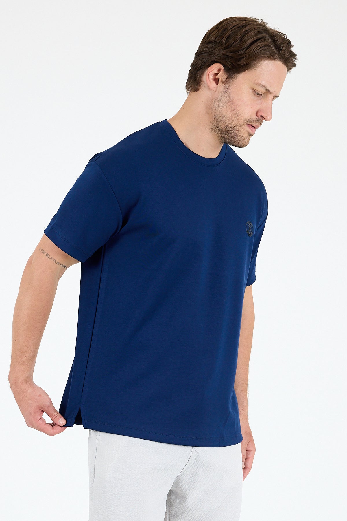 Oversize Bisiklet Yaka Kısa Kollu Erkek T-Shirt Salaş Rahat Kalıp, Yazlık Erkek Basic Tişört 7840