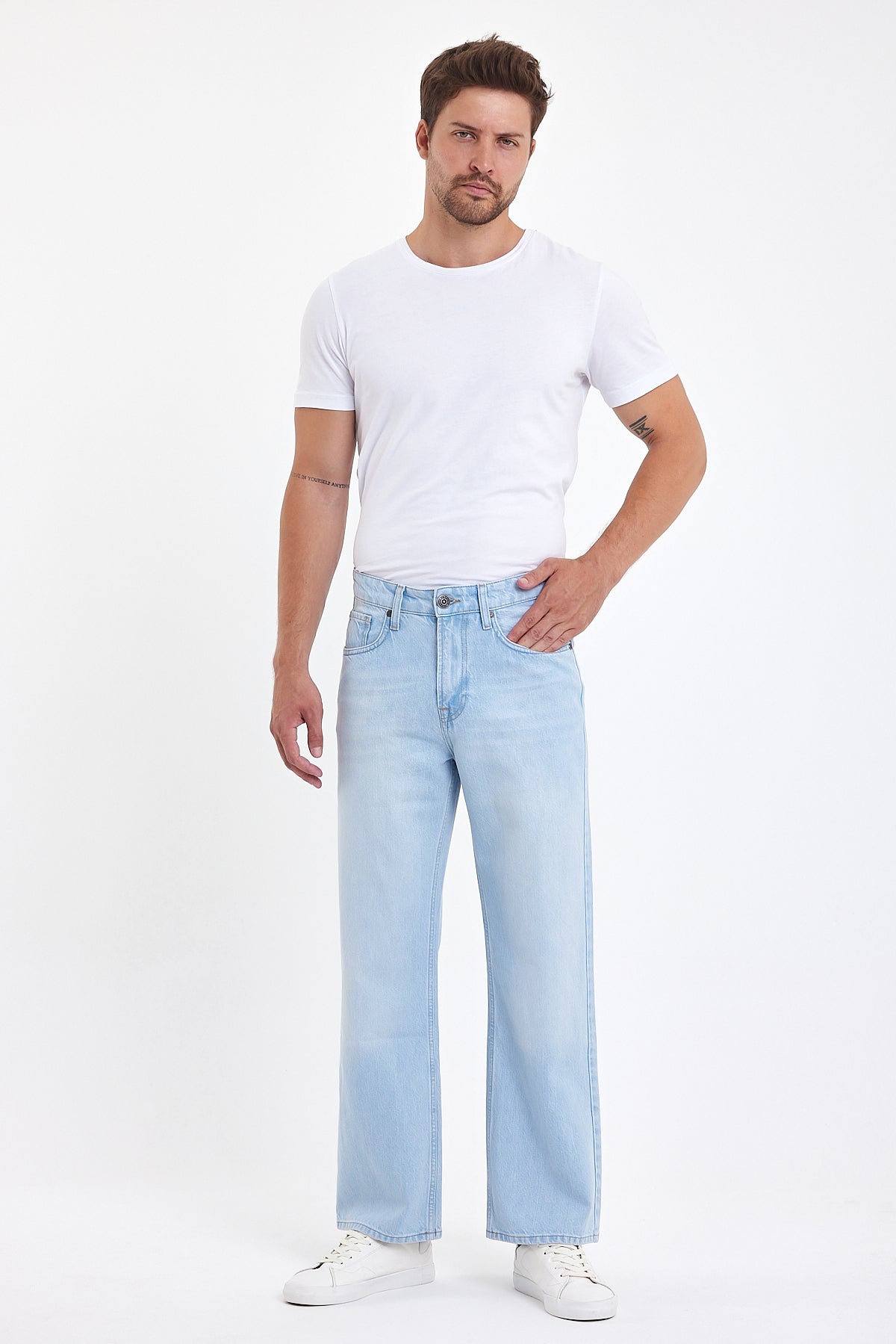 Henry 010 Wide Leg Denim Pants 1554