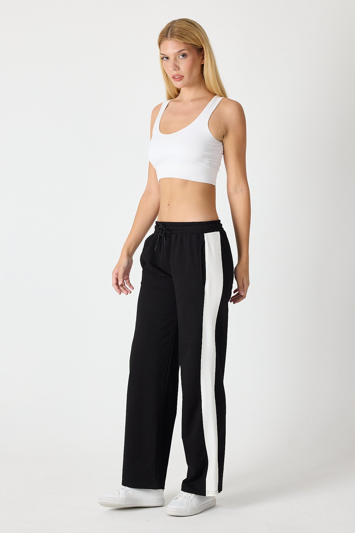 Kadın Yanı Şeritli Plazzo Pantolon 3000