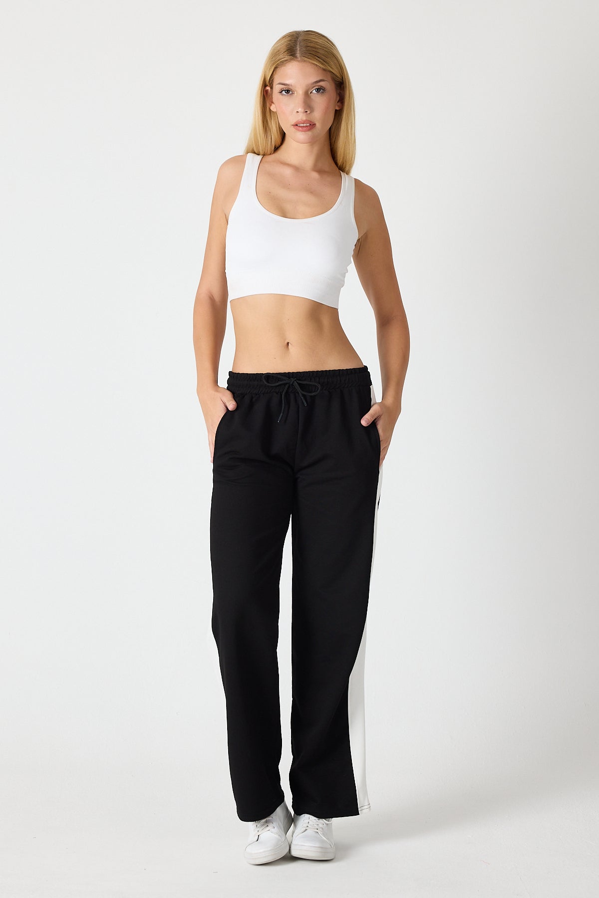 Kadın Yanı Şeritli Plazzo Pantolon 3000