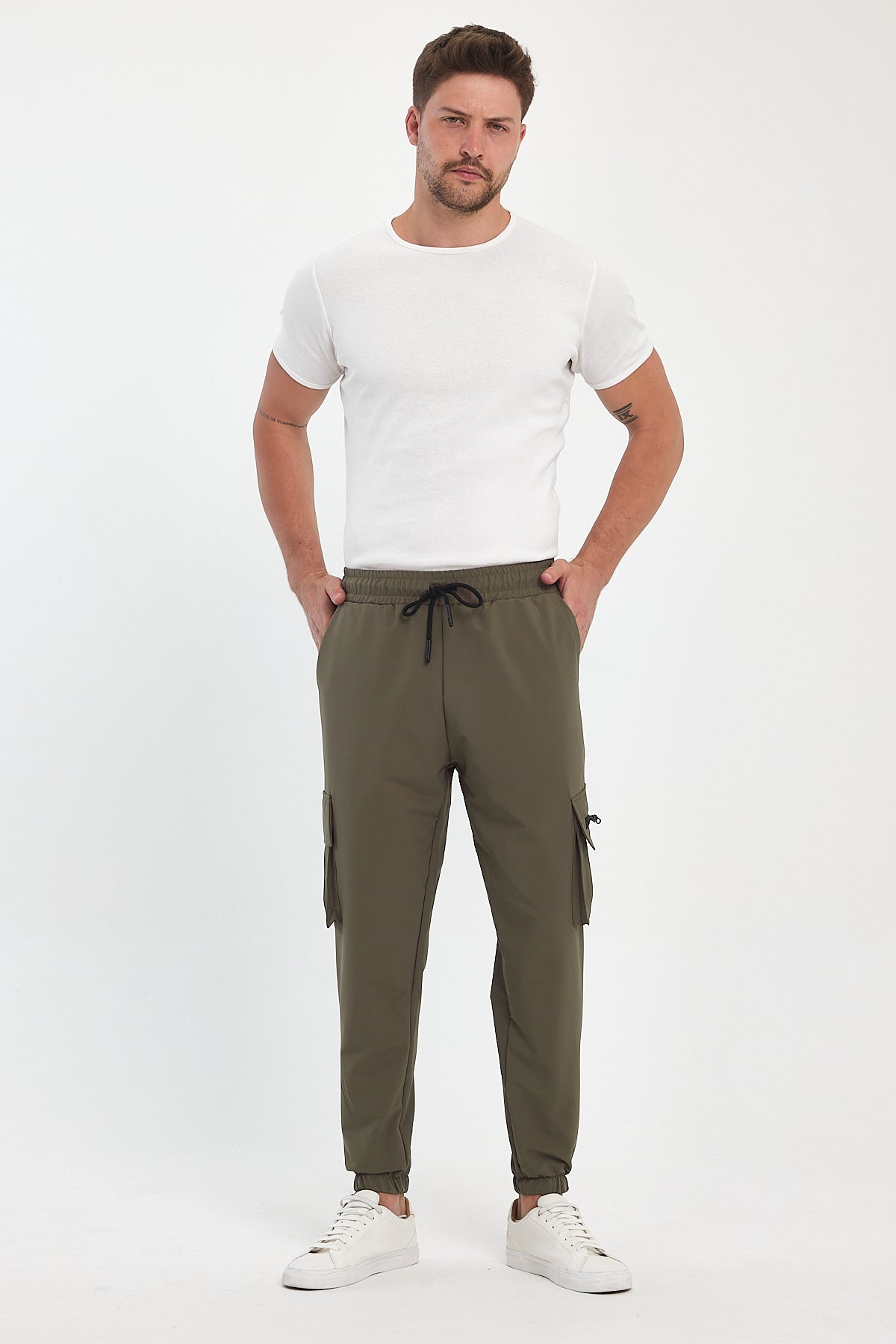 Cargo Pocket Zippered Jogger Trousers 002401