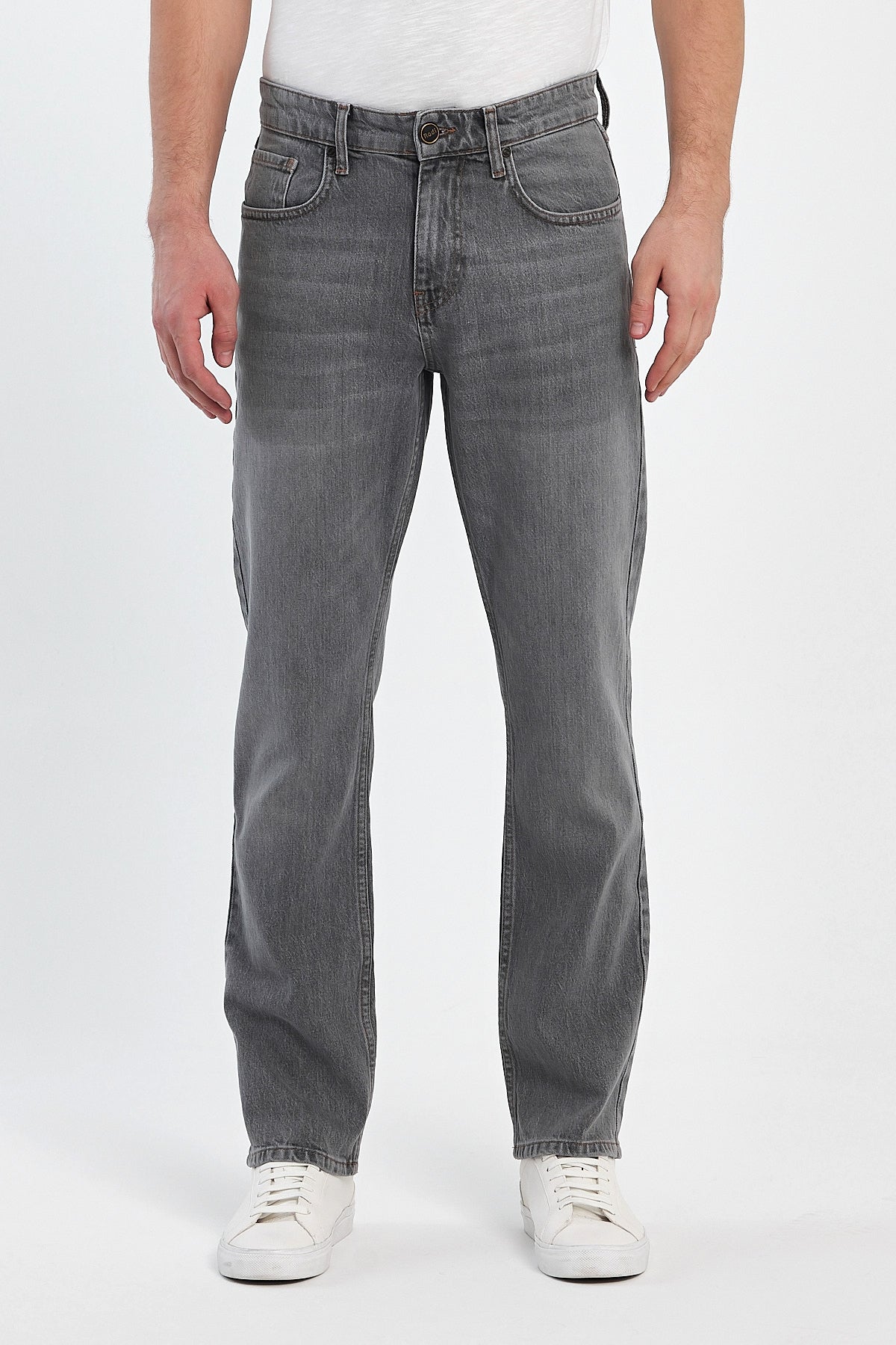 Montana 131 Regular Fit Denim Trousers 1542