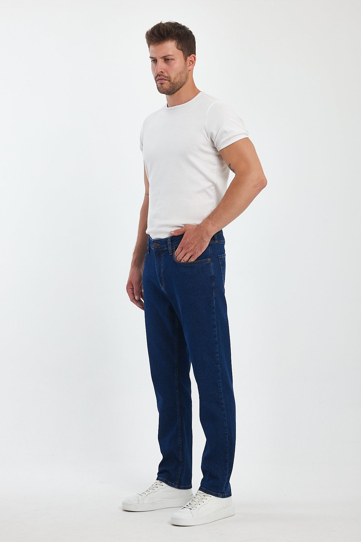 Montana 134 Regular Fit Denim Trousers 1555