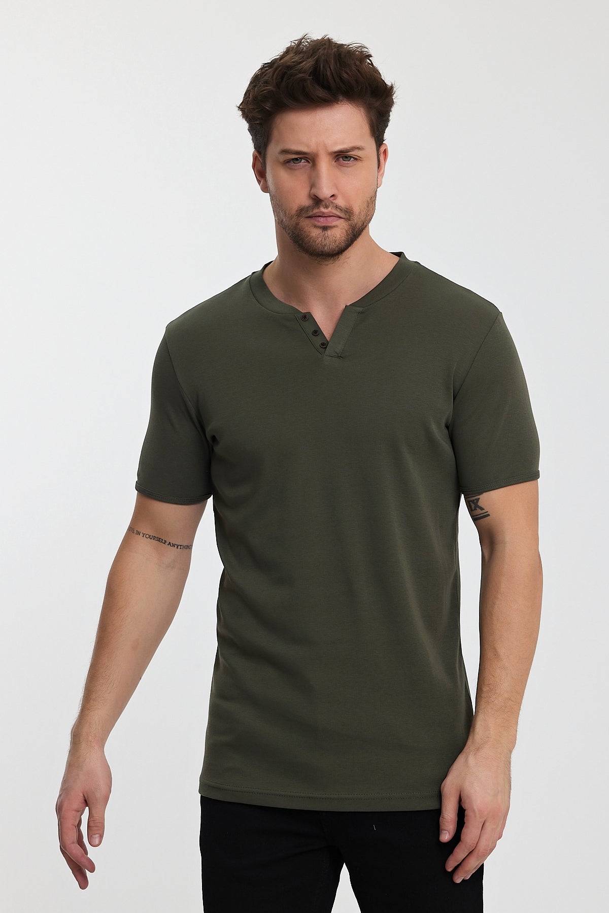 Rodi Men's Buttoned Riabana Crew Neck T-shirt RD24YE002122